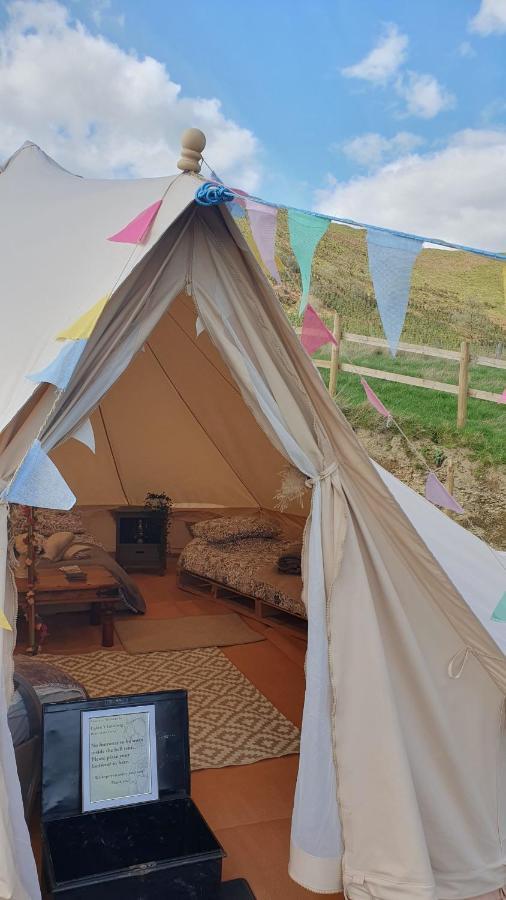 Готель Calon Y Goedwig Glamping Лландовері Екстер'єр фото